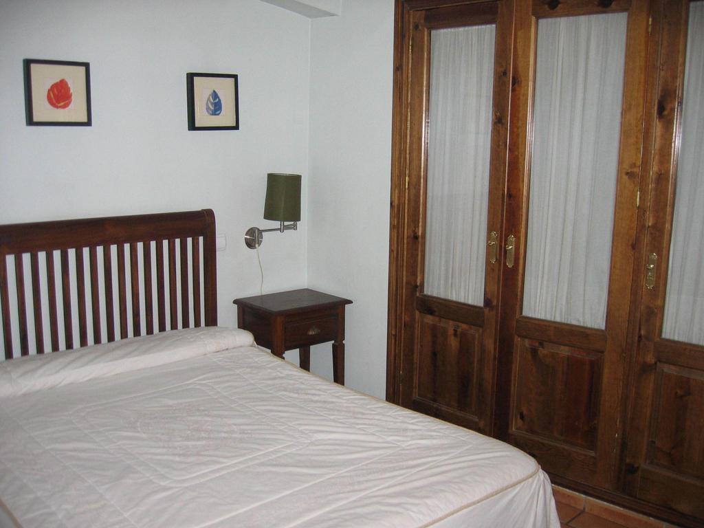 Apartamentos El Pajar Del Abuelo Peralejos de las Truchas Exterior foto