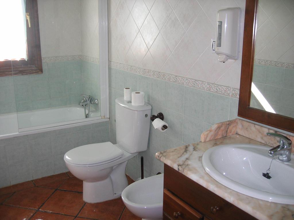 Apartamentos El Pajar Del Abuelo Peralejos de las Truchas Quarto foto